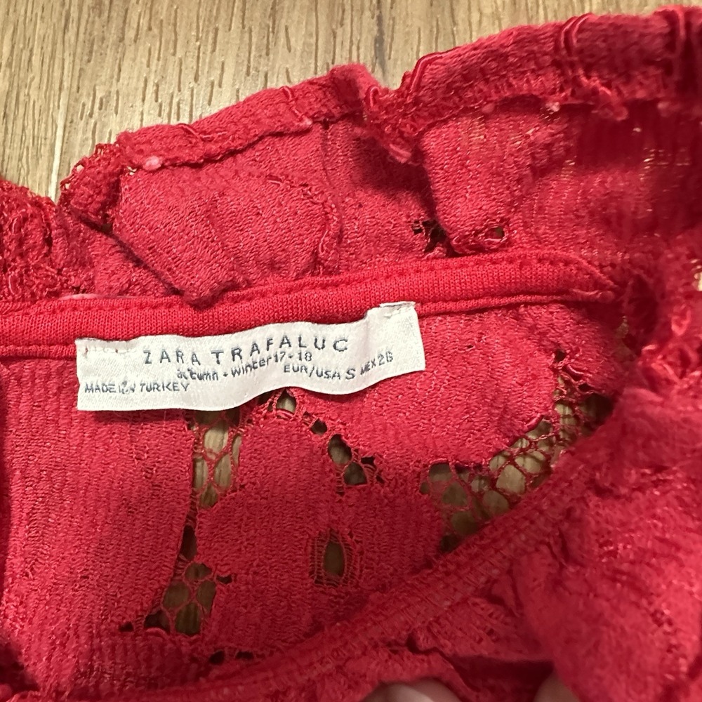 Zara Trafaluc Women's Red Ruffle Floral Lace Sleeveless Top Size S - Picture 2 of 8